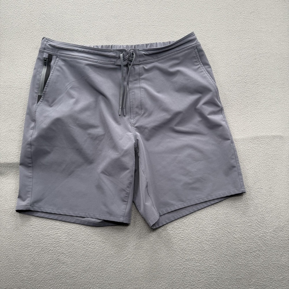 Ten Thousand Shorts Mens 2XL Gray Stretch Zip Pockets 9‎ Inseam Running Athletic